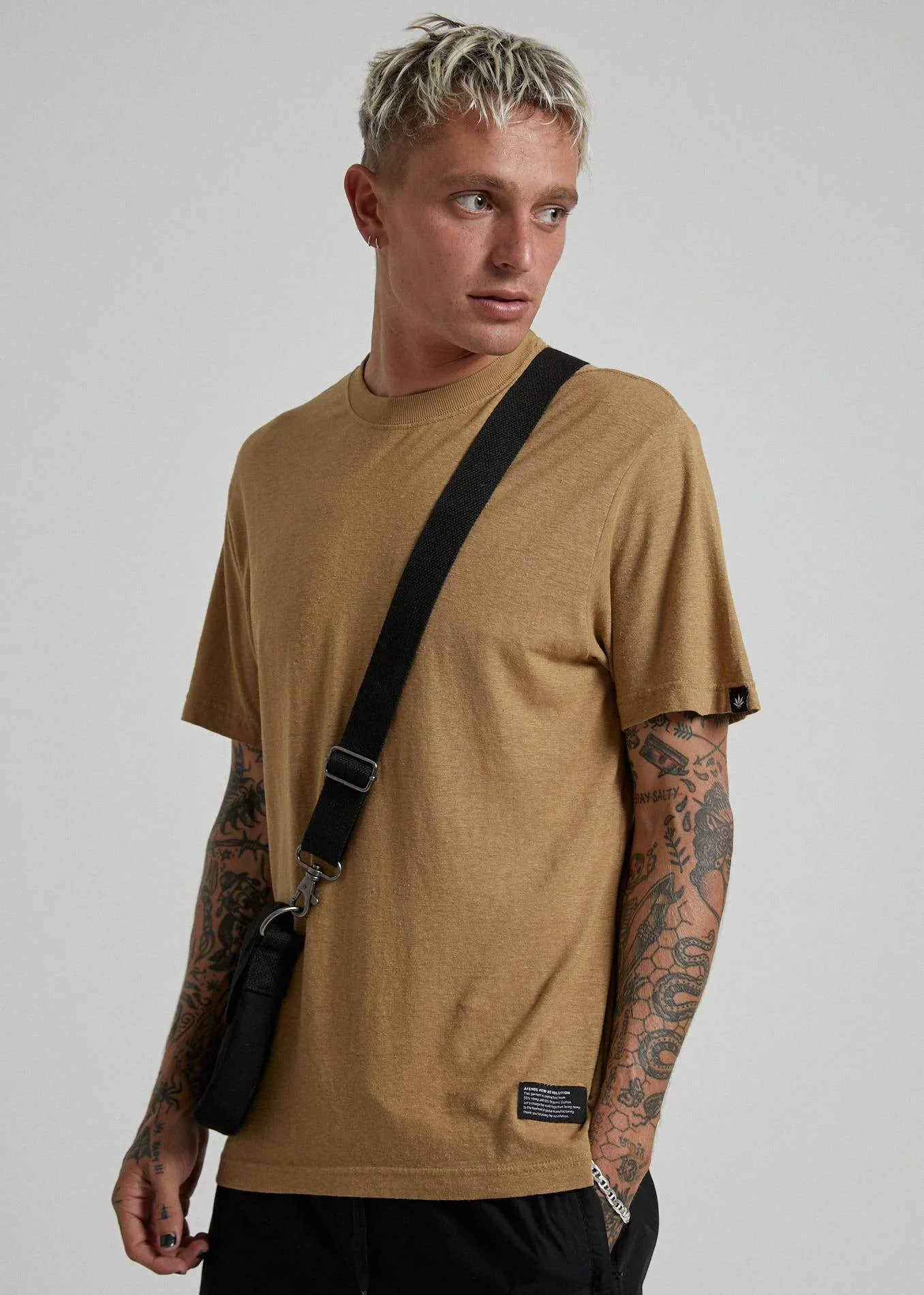 Afends Mens New Order - Hemp Retro Fit Tee - Moss