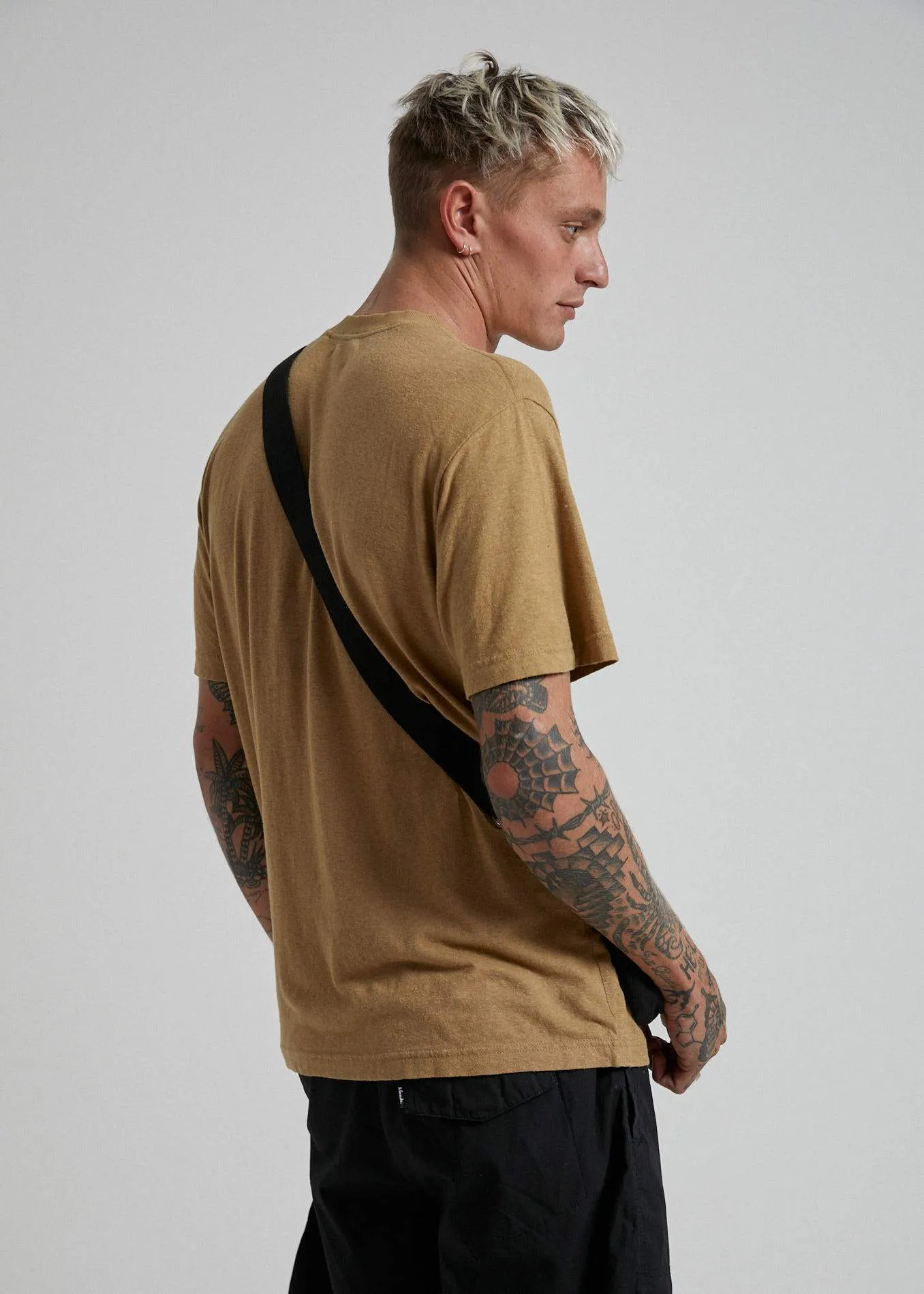 Afends Mens New Order - Hemp Retro Fit Tee - Moss