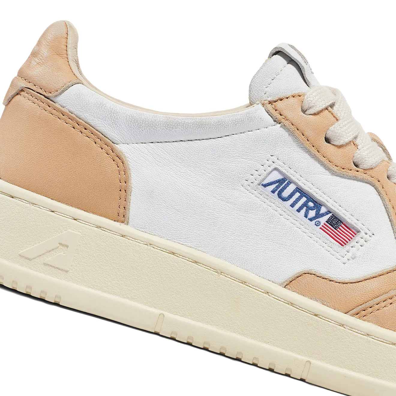 Autry Medalist Low Goatskin White / Beige Washed