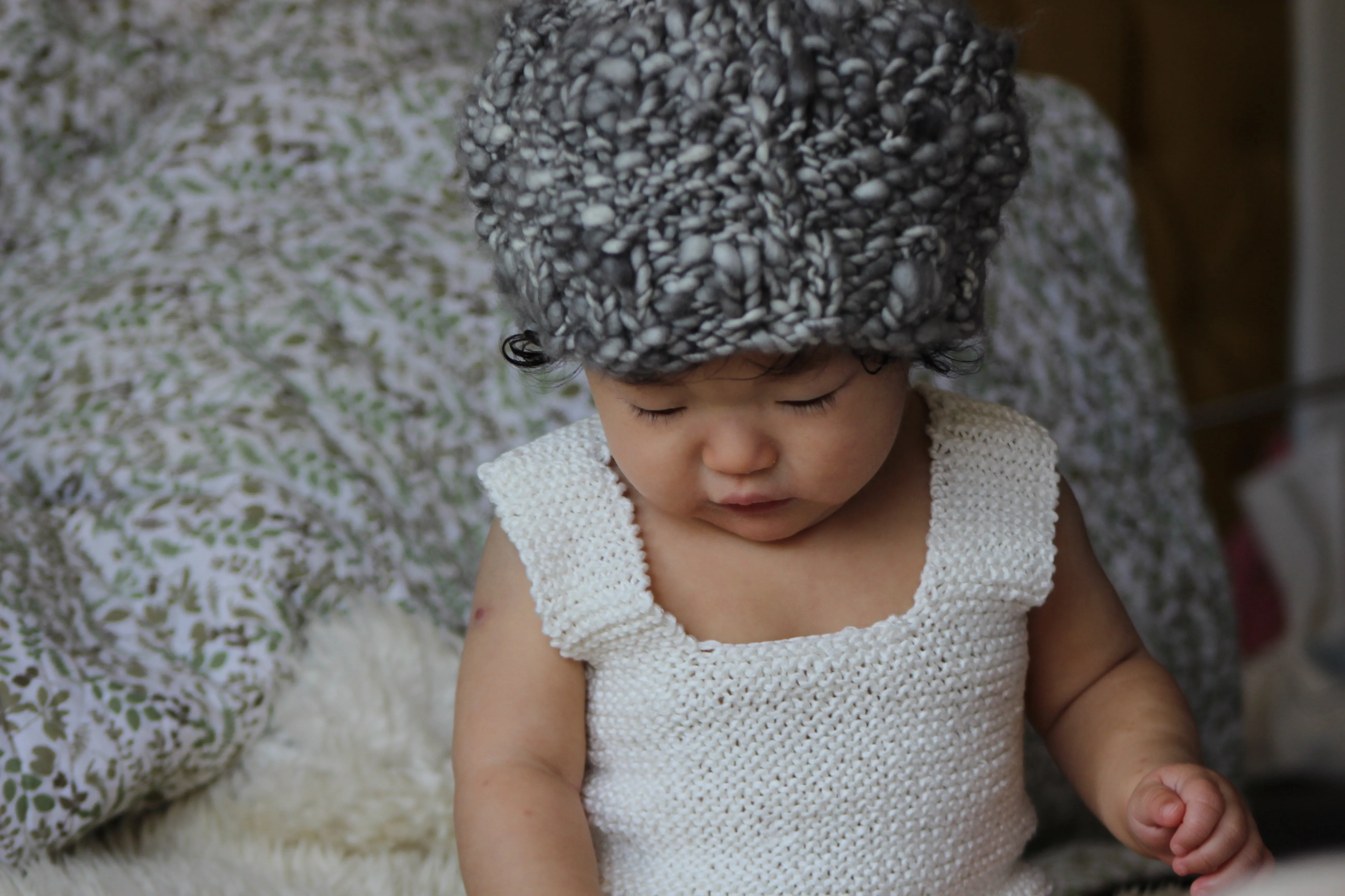 baby acorn beanie