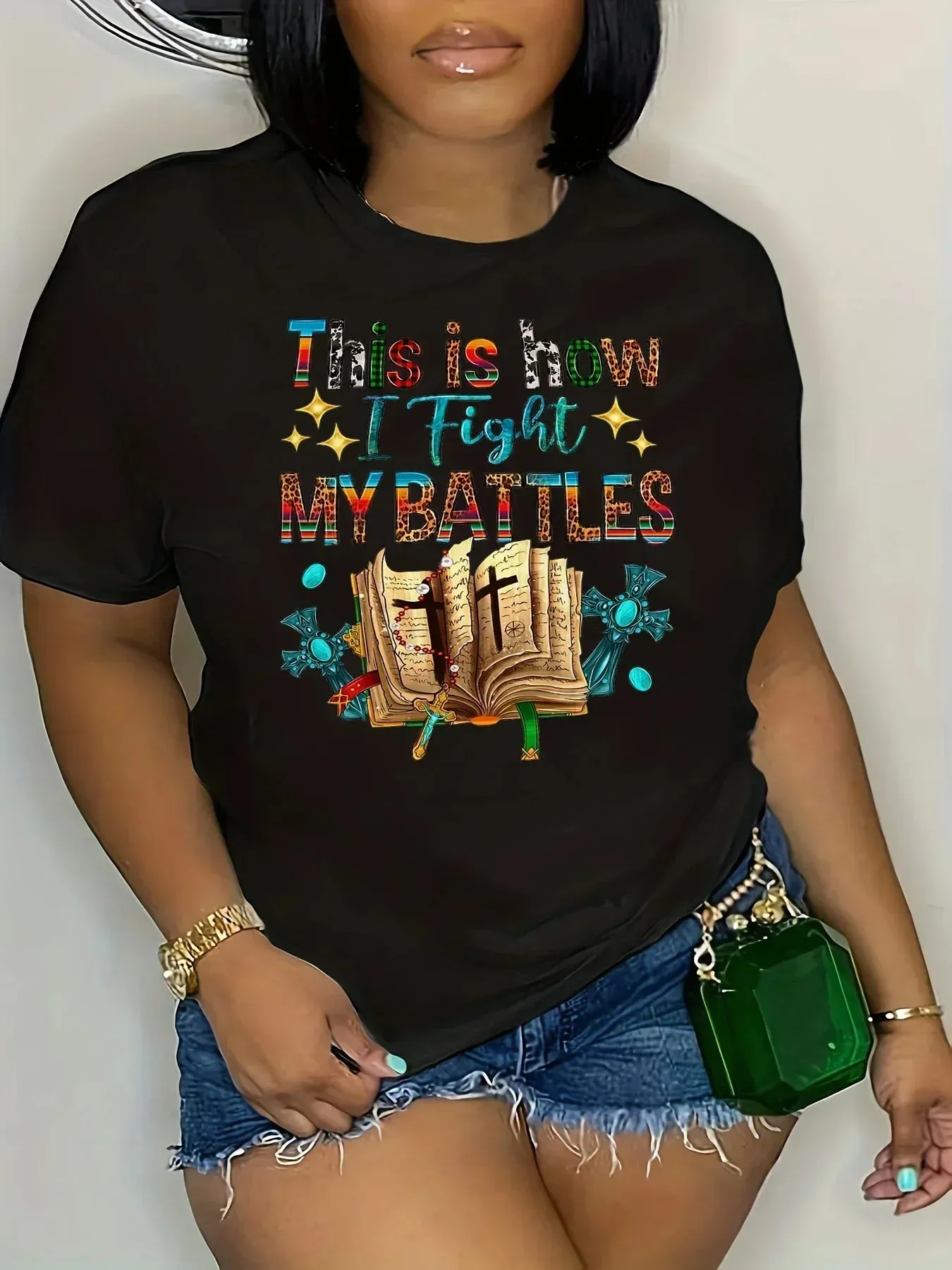 Black Battles Printed Tee - Fashion Crew Neck Top for Spring/Summer - Easy-Care & Comfort Stretch T-shirt