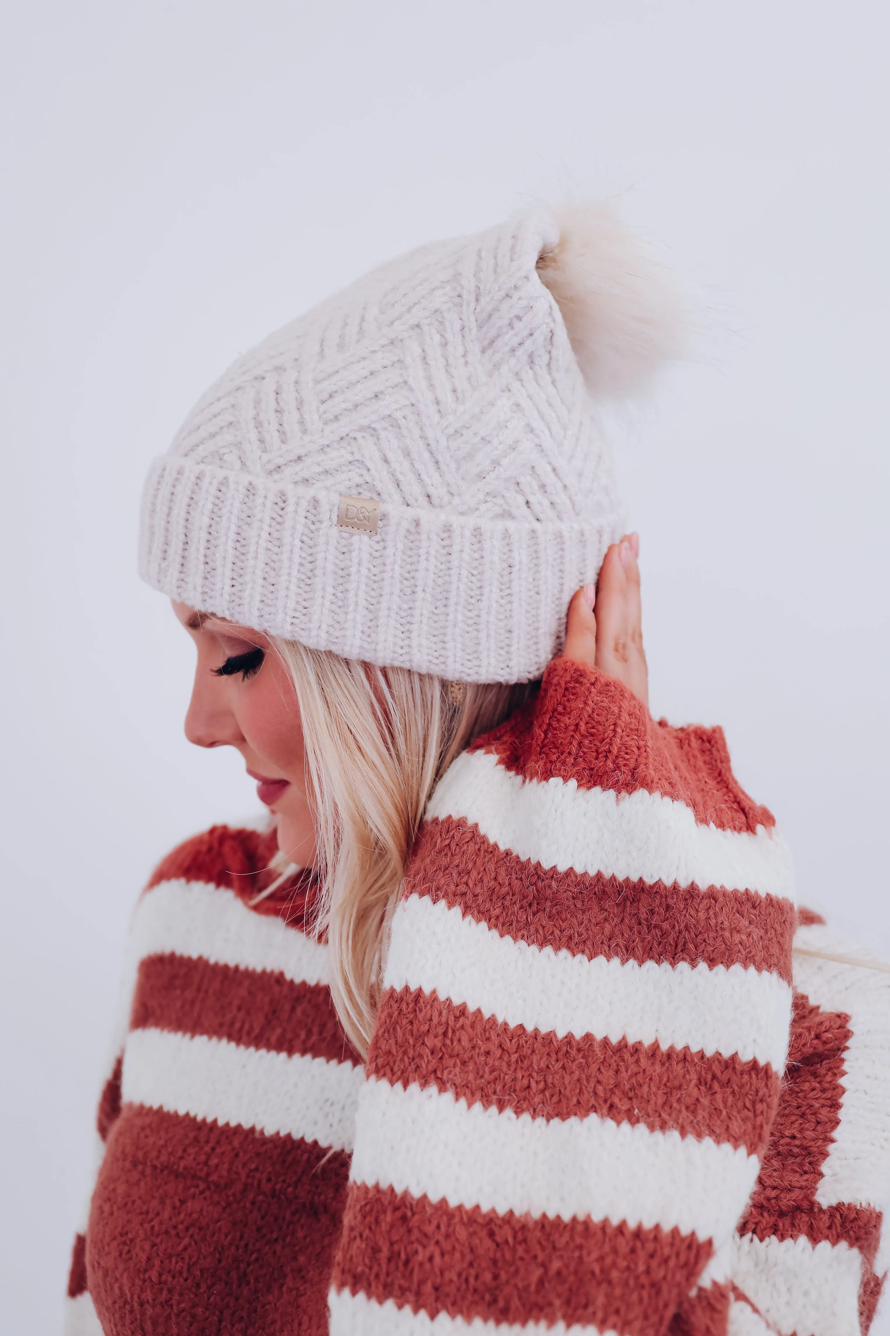 Blizzard Chevron Pom Beanie - Beige