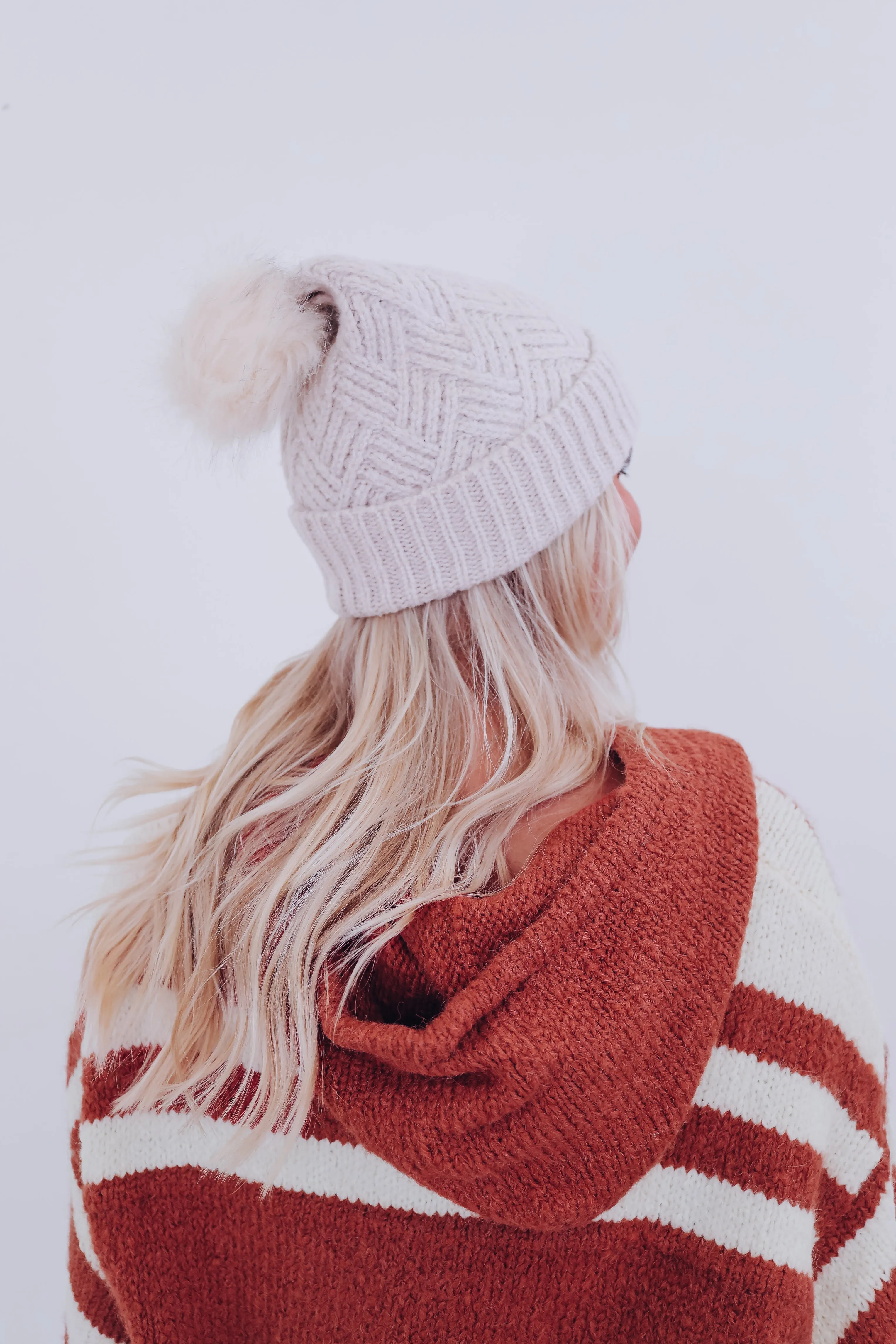 Blizzard Chevron Pom Beanie - Beige