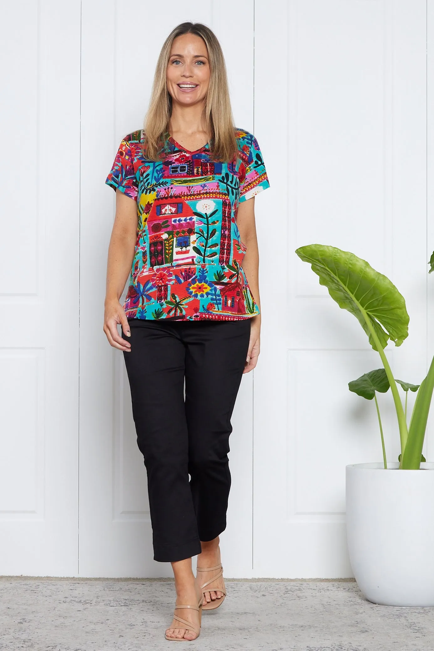 Eva V Neck T-Shirt - Folk Huts