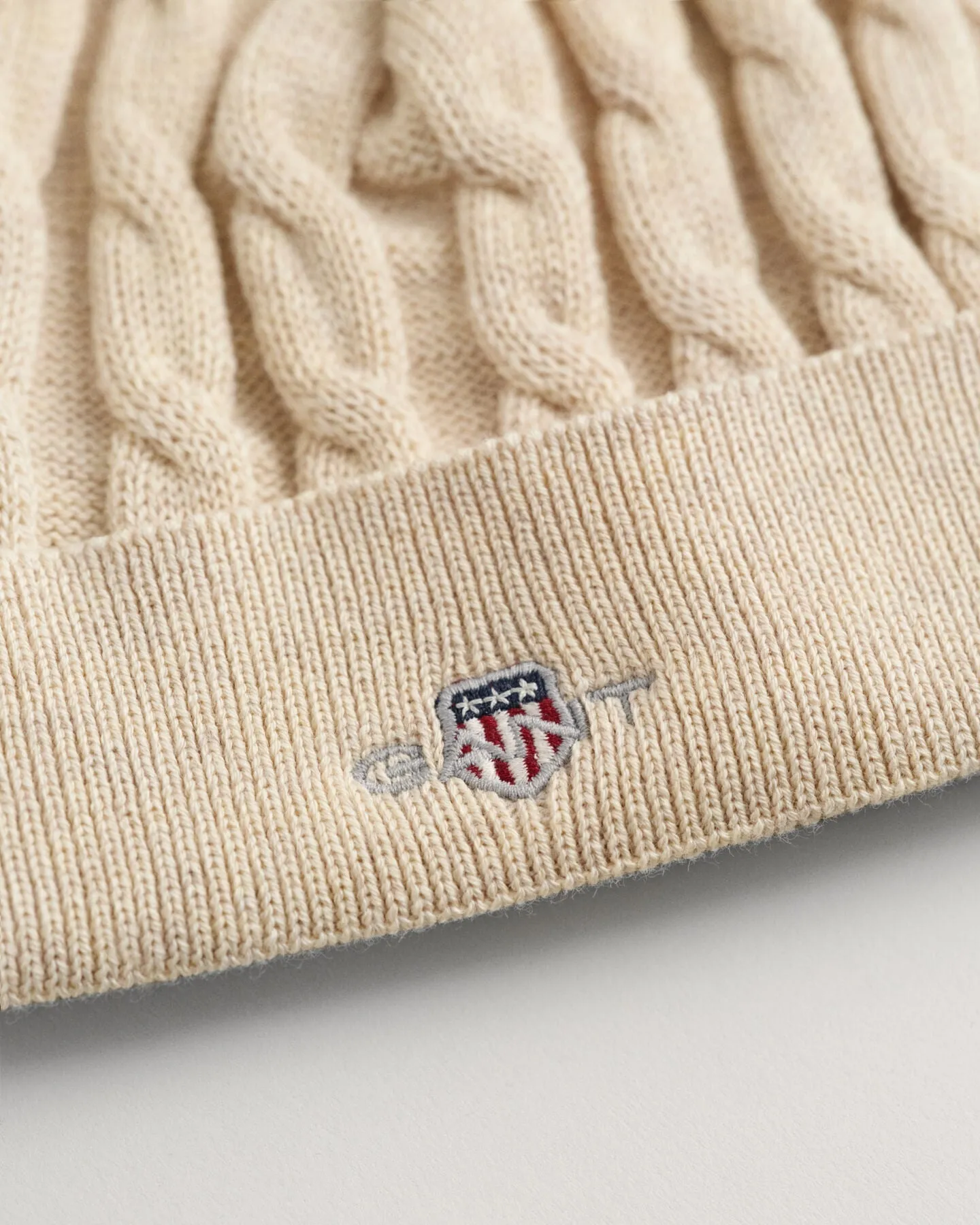 Gant - beige, cable knit pull on beanie