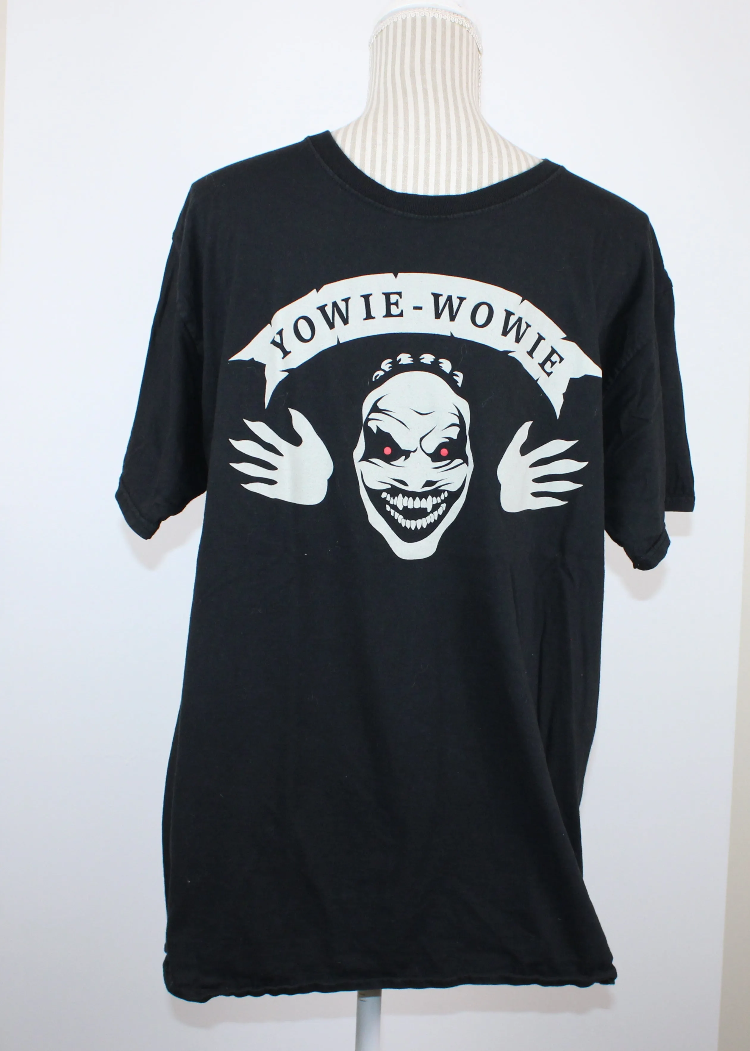 HORROR TEE LARGE PRE-LOVED