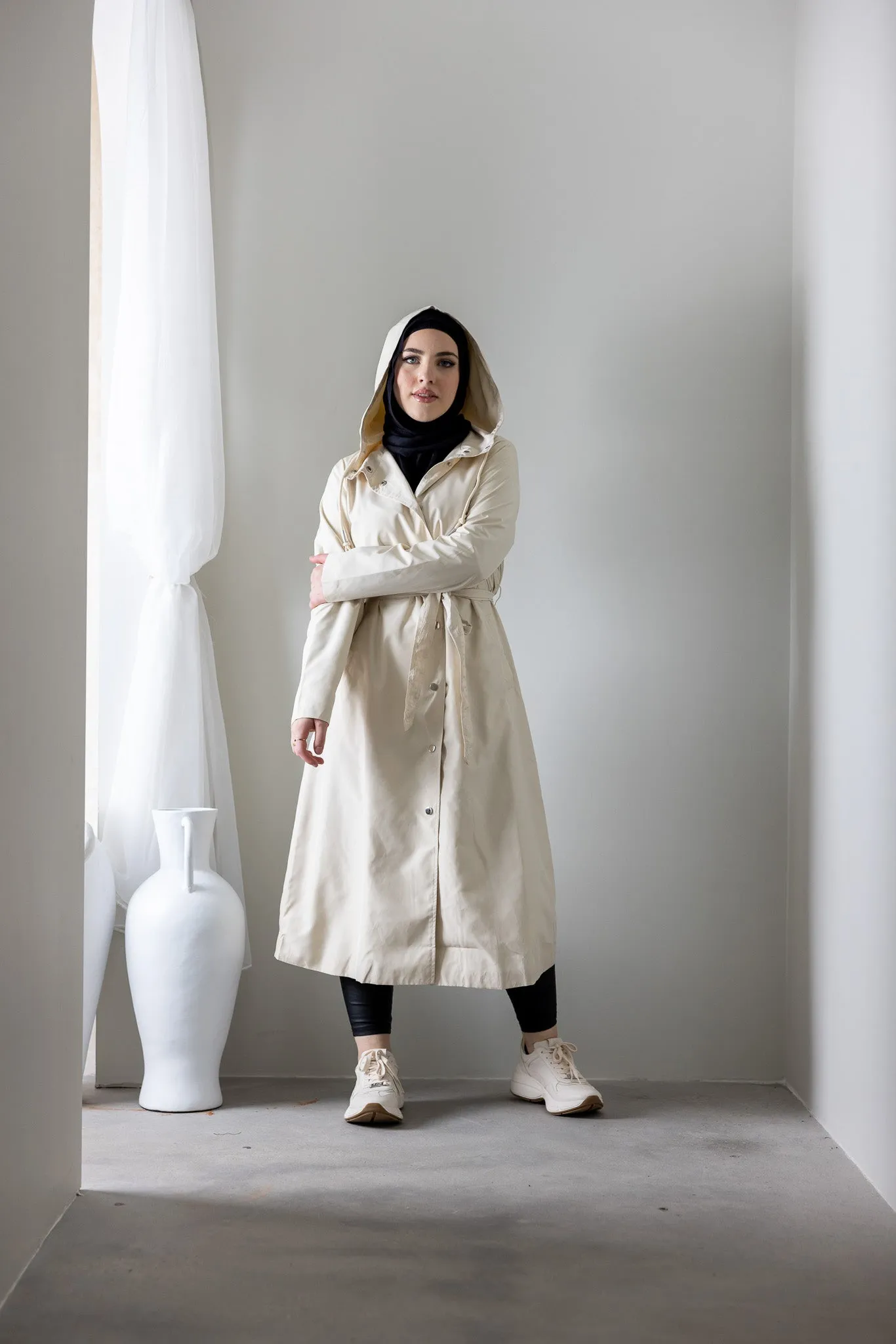 Modelle/Move Hooded Trench