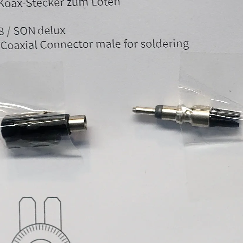 Schmidt Coaxial Hub Connector