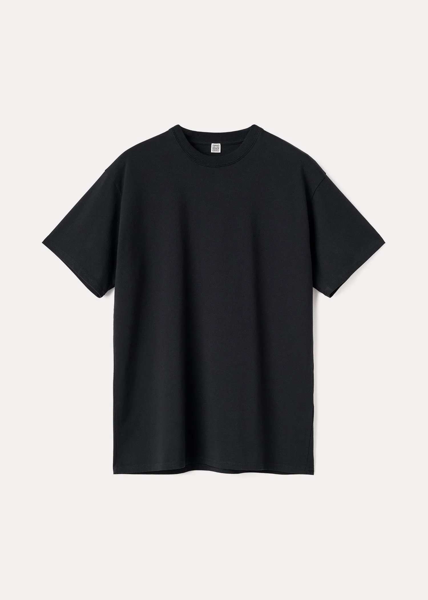 Straight cotton tee black