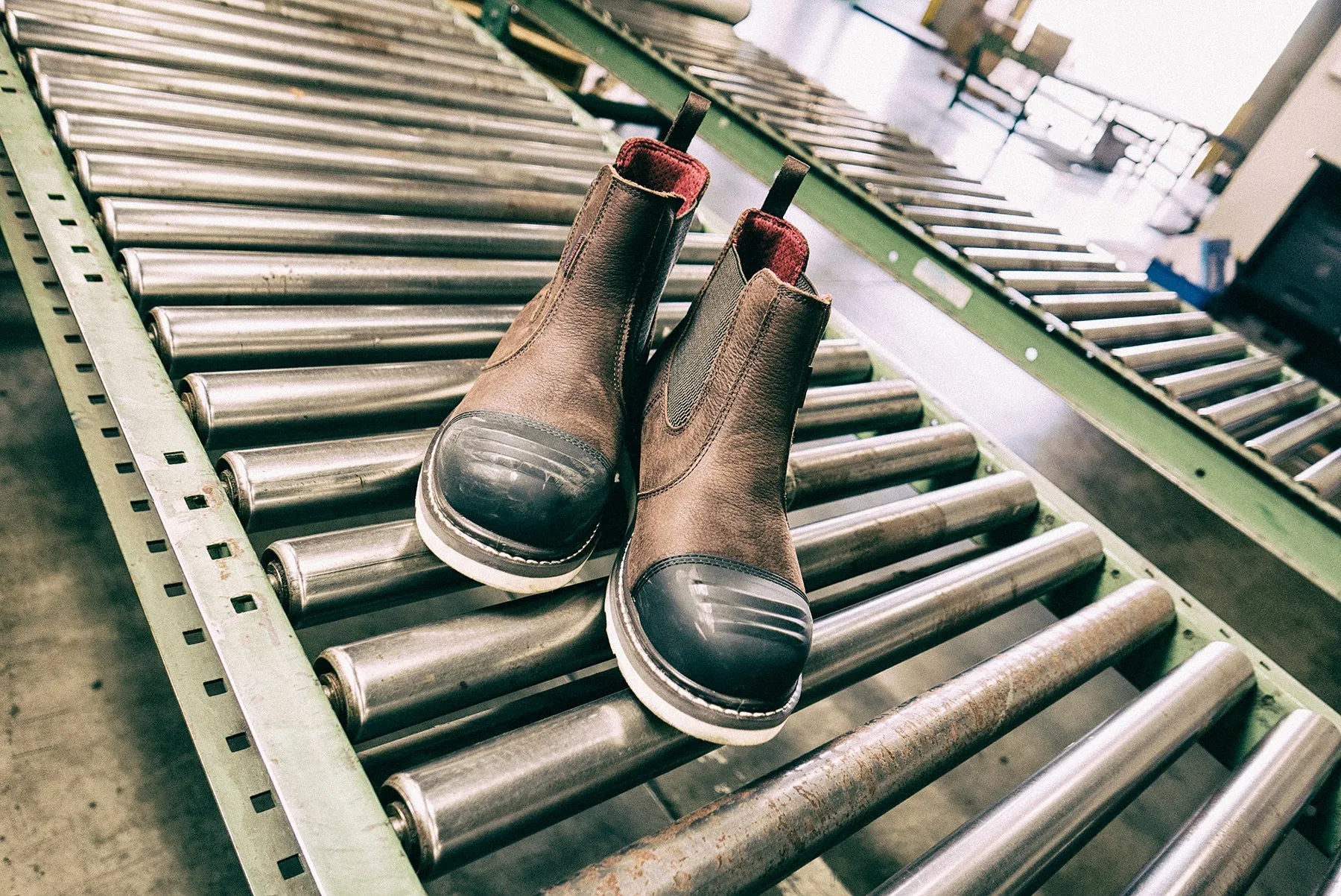 Wedge Brown Carbon Toe EH WP 6" Chelsea Work Boot